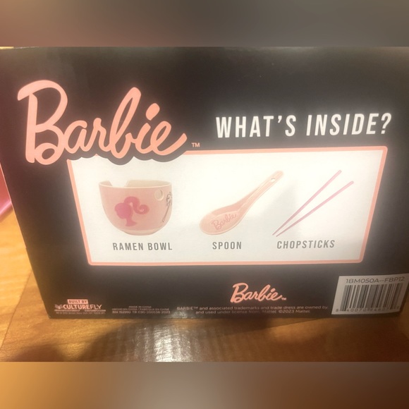 Barbie Other - BARBIE RAMEN BOWL with chopsticks & spoon